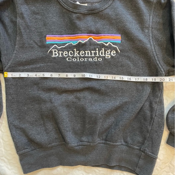 Breckenridge Colorado Mountains Sweatshirt Women’s Small Gray Graphic Cozy - Picture 6 of 7